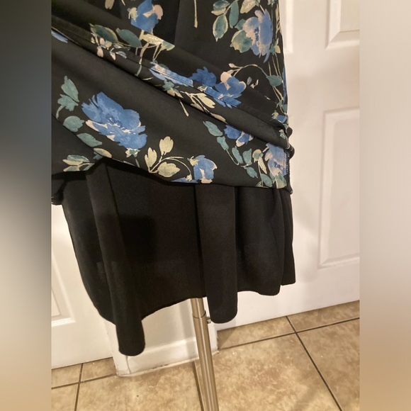 Blue rain Floral Off-Shoulder Dress - Picture 8 of 8